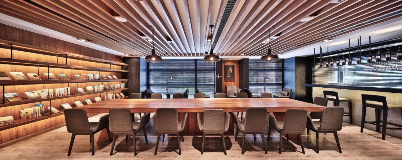 Queena Plaza Hotel Đài Nam Ngoại thất bức ảnh