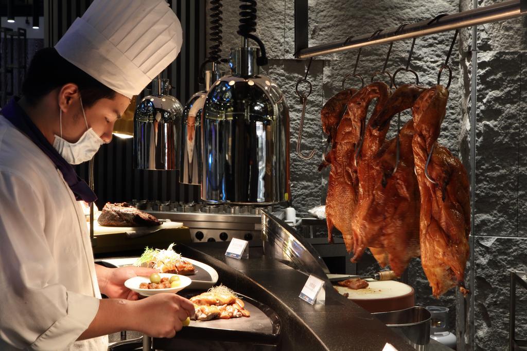 Queena Plaza Hotel Đài Nam Ngoại thất bức ảnh