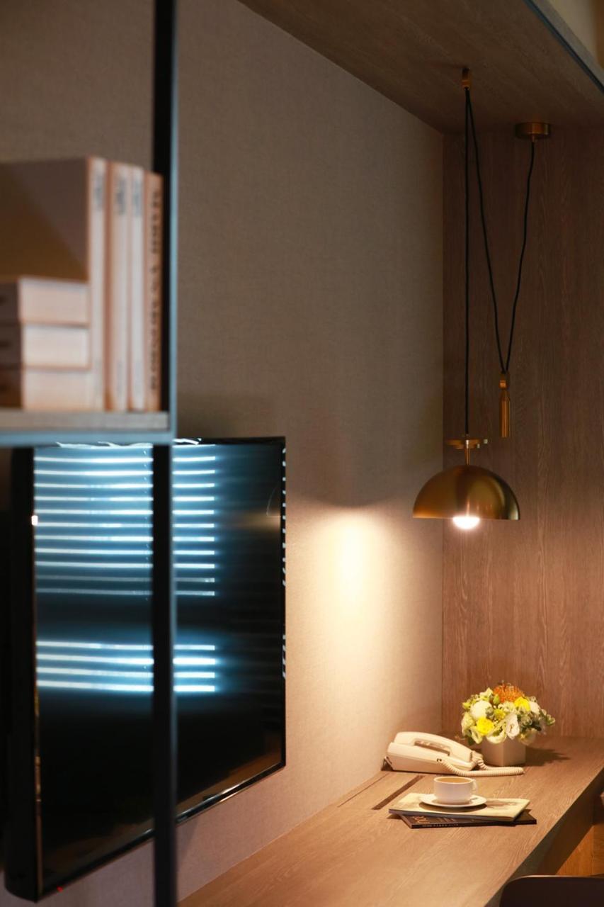 Queena Plaza Hotel Đài Nam Ngoại thất bức ảnh